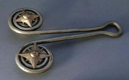 Koperen oorhanger