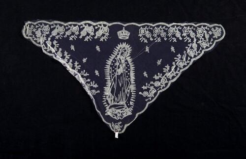 Sierdoek met religieuze opdruk