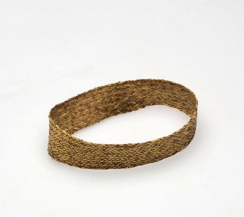 Armband van gevlochten rotan