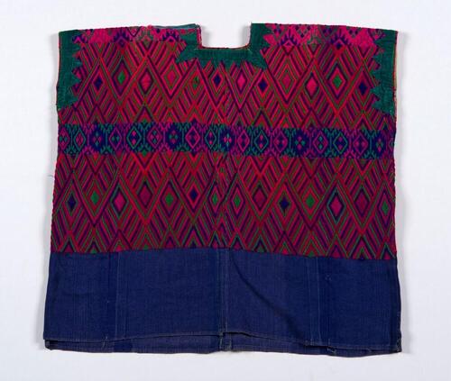 Huipil met diamantmotieven