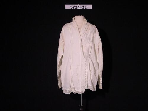 Blouse van katoen, afgezet met kant