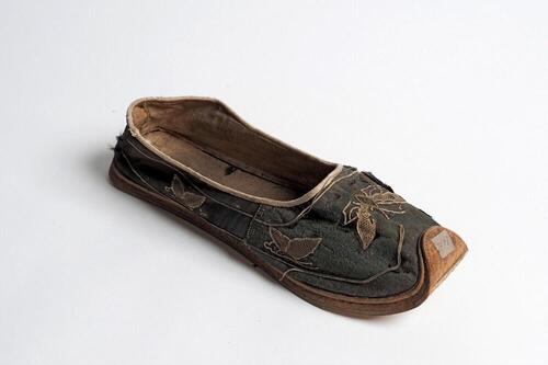 Schoen