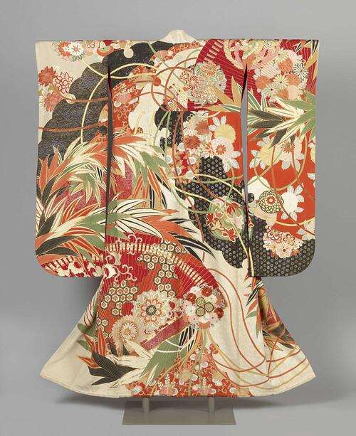 Kimono voor een ongetrouwde vrouw