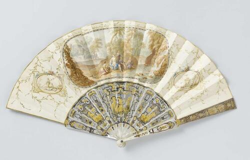 Vouwwaaier met een blad van papier waarop in aquarel een centraal medaillon met Diana en haar…