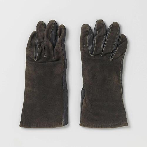 Handschoen van bruin suède en zwart leer