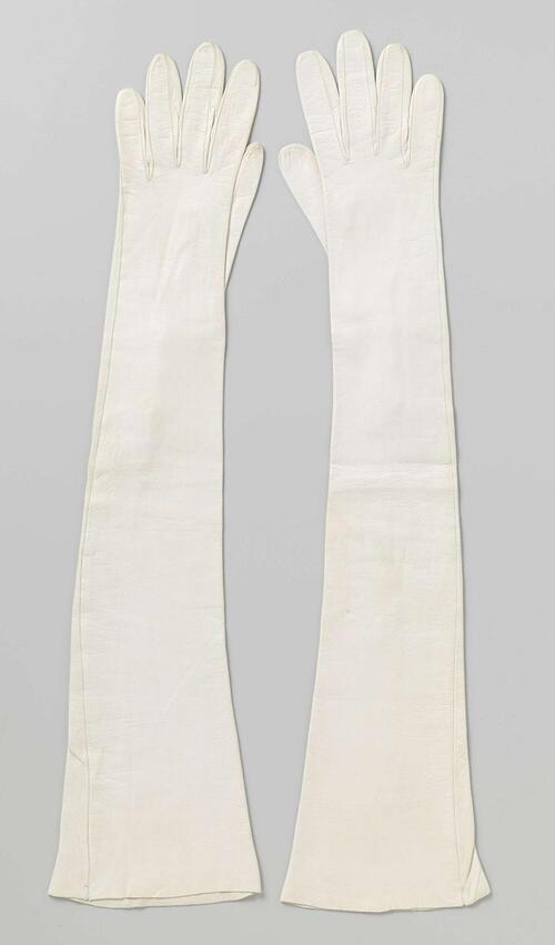 Handschoenen van wit glacéleer