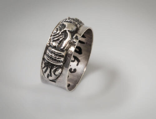 Ring