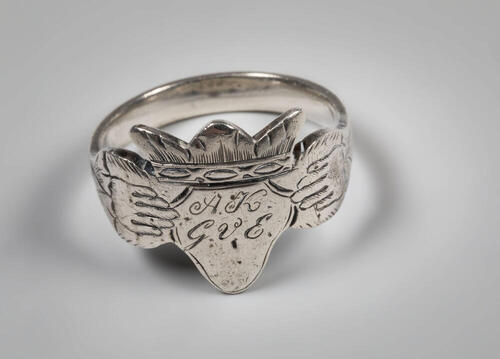 Ring