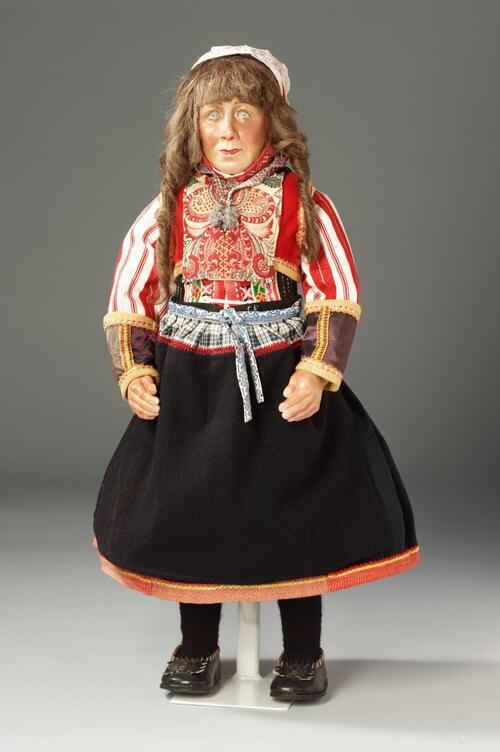 Klederdrachtpop van een vrouw