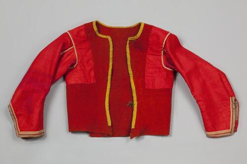Rood wollen trouwborsik, Marken