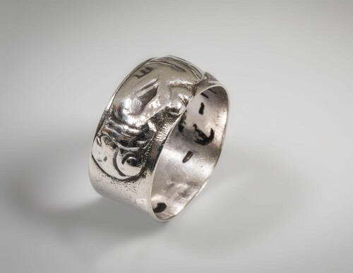 Ring